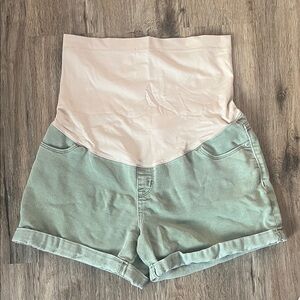 Liz Lange for Target Maternity Midi Shorts